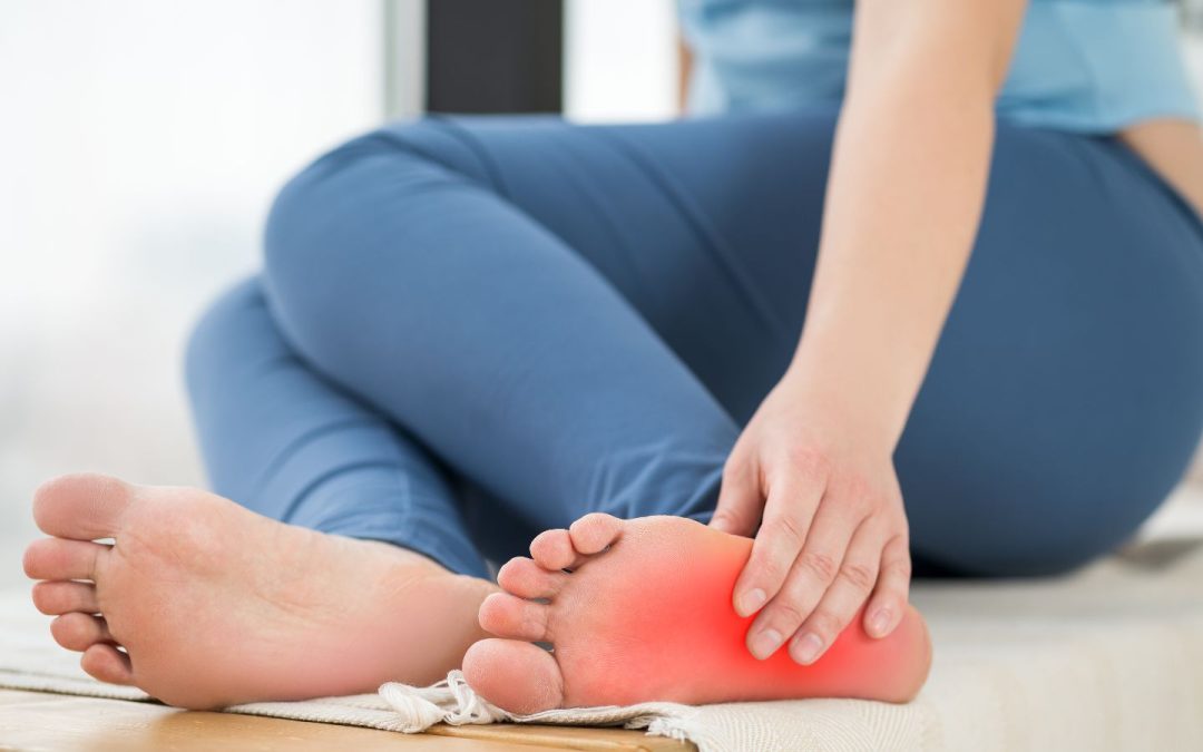 Fascite plantare: i 3 esercizi scientificamente provati per ridurre il dolore in 7 giorni